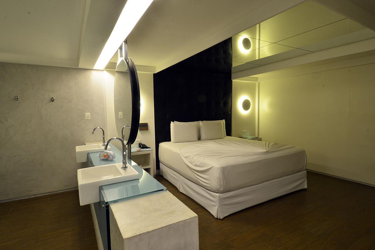 ז'אבואטו דוס גוארראפס Nexos Motel Piedade - Adults Only מראה חיצוני תמונה