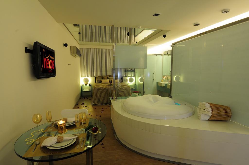 ז'אבואטו דוס גוארראפס Nexos Motel Piedade - Adults Only מראה חיצוני תמונה