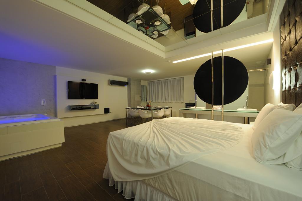 ז'אבואטו דוס גוארראפס Nexos Motel Piedade - Adults Only מראה חיצוני תמונה