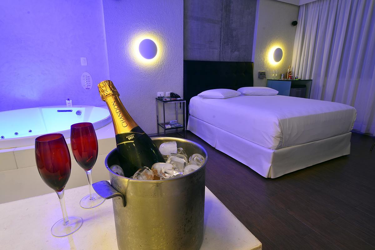 ז'אבואטו דוס גוארראפס Nexos Motel Piedade - Adults Only מראה חיצוני תמונה
