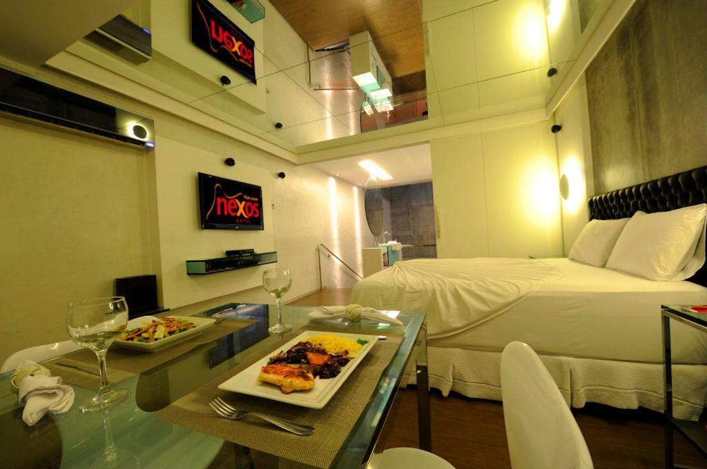 ז'אבואטו דוס גוארראפס Nexos Motel Piedade - Adults Only מראה חיצוני תמונה