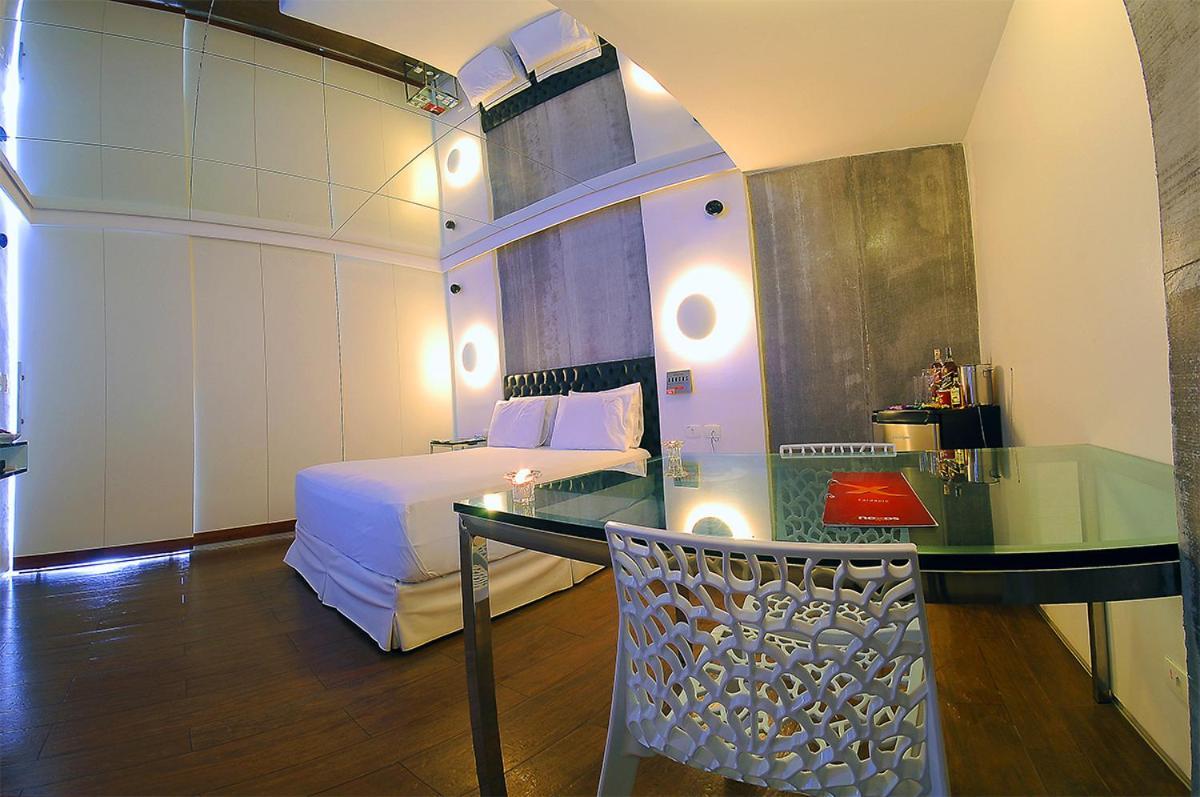 ז'אבואטו דוס גוארראפס Nexos Motel Piedade - Adults Only מראה חיצוני תמונה